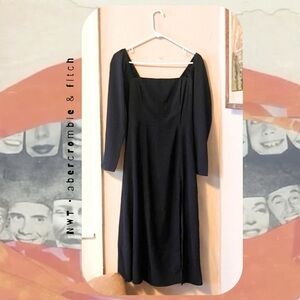 🏷️ Abercrombie & Fitch • long black maxi dress with side slit